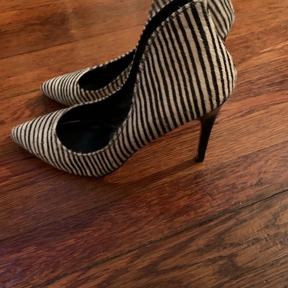 Express heels - Picture 3 of 4